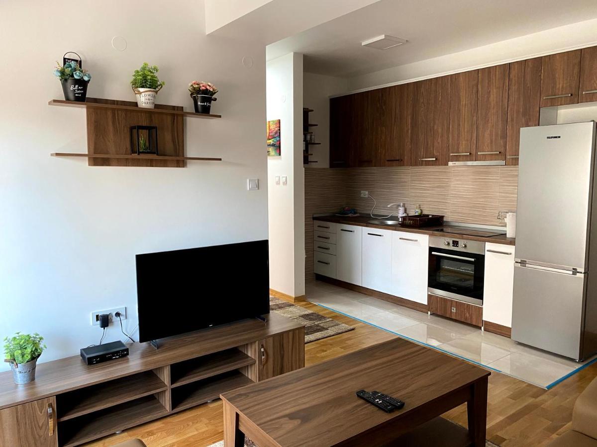 Skopje Brand New Apartment 外观 照片