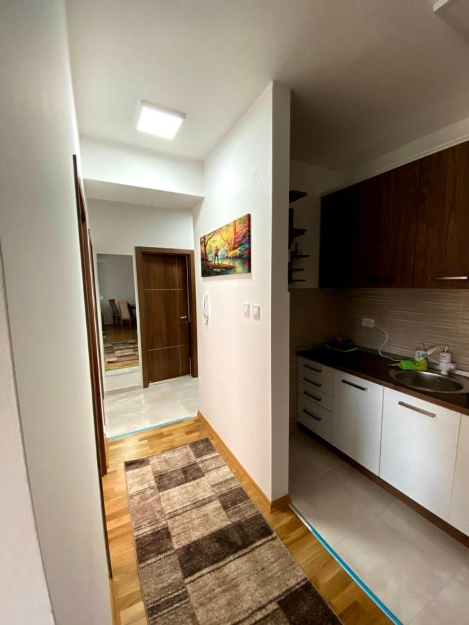 Skopje Brand New Apartment 外观 照片