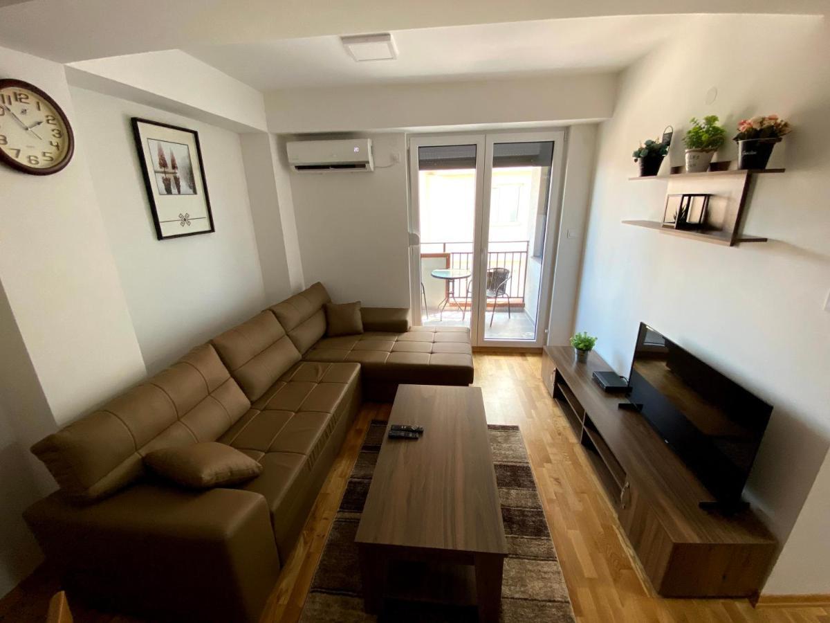 Skopje Brand New Apartment 外观 照片